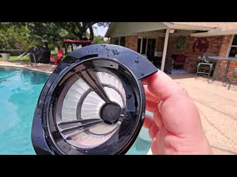 how to clean pool steps with a cordless vacuum: Aiper Pilot X1 handheld cordless pool vacuum shown during my hands-on review