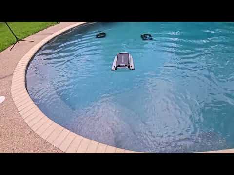 solar pool skimmer: Betta SE Plus Solar-Powered Robotic Pool Skimmer shown during my hands-on review